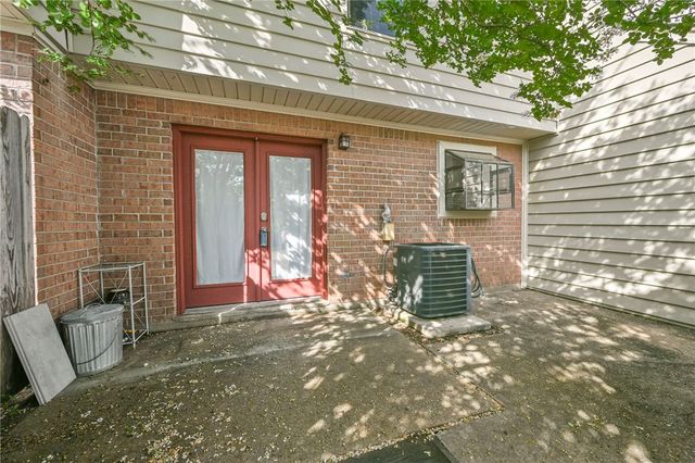 1904 Dartmouth R-3, College Station, TX 77840