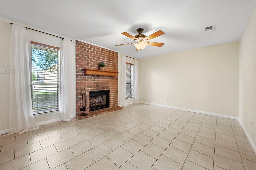 1904 Dartmouth R-3, College Station, TX 77840 — photo 2