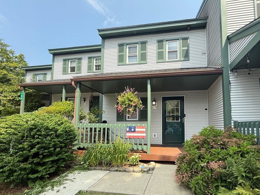 160 Lyman Meadow Road E4, Hinesburg, VT 05461