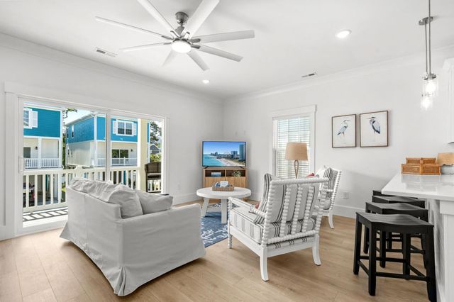 2304 Seaseeker Ln., Myrtle Beach, SC 29577