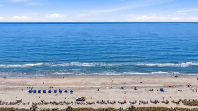 2304 Seaseeker Ln., Myrtle Beach, SC 29577