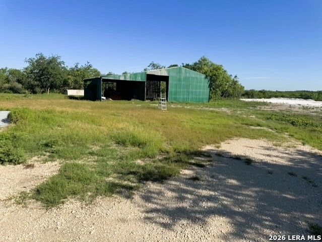 4101 Quihi-Castroville, Hondo, TX 78861