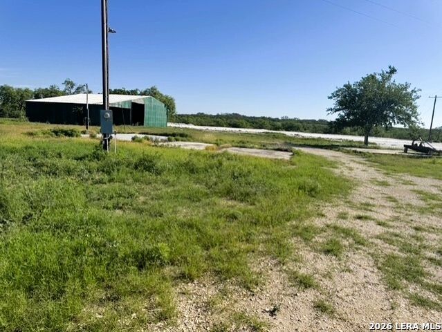 4101 Quihi-Castroville, Hondo, TX 78861
