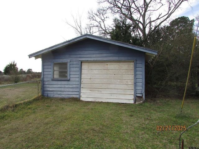 1593 CR 4623, Troup, TX 75789