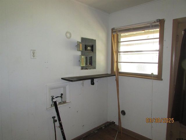 1593 CR 4623, Troup, TX 75789