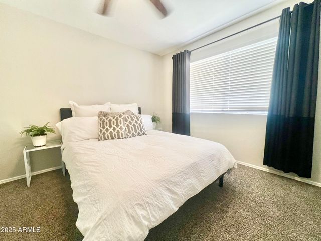 2855 S Extension Road S 220, Mesa, AZ 85210