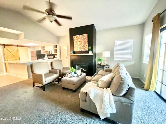 2855 S Extension Road S 220, Mesa, AZ 85210