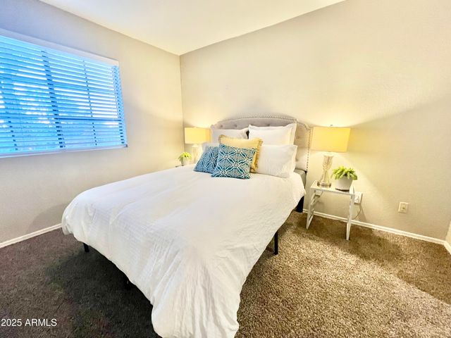 2855 S Extension Road S 220, Mesa, AZ 85210