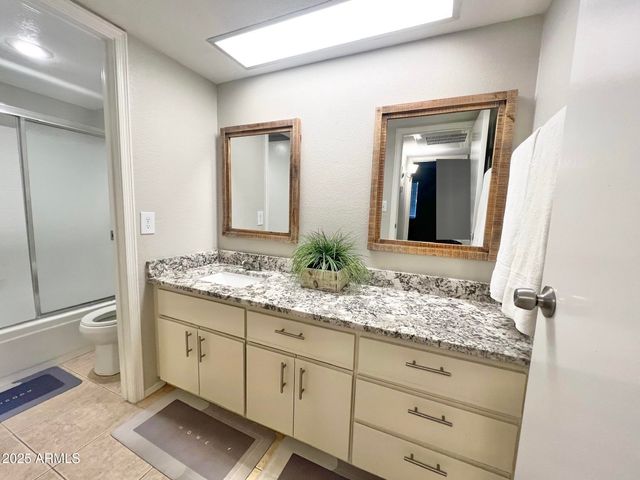 2855 S Extension Road S 220, Mesa, AZ 85210