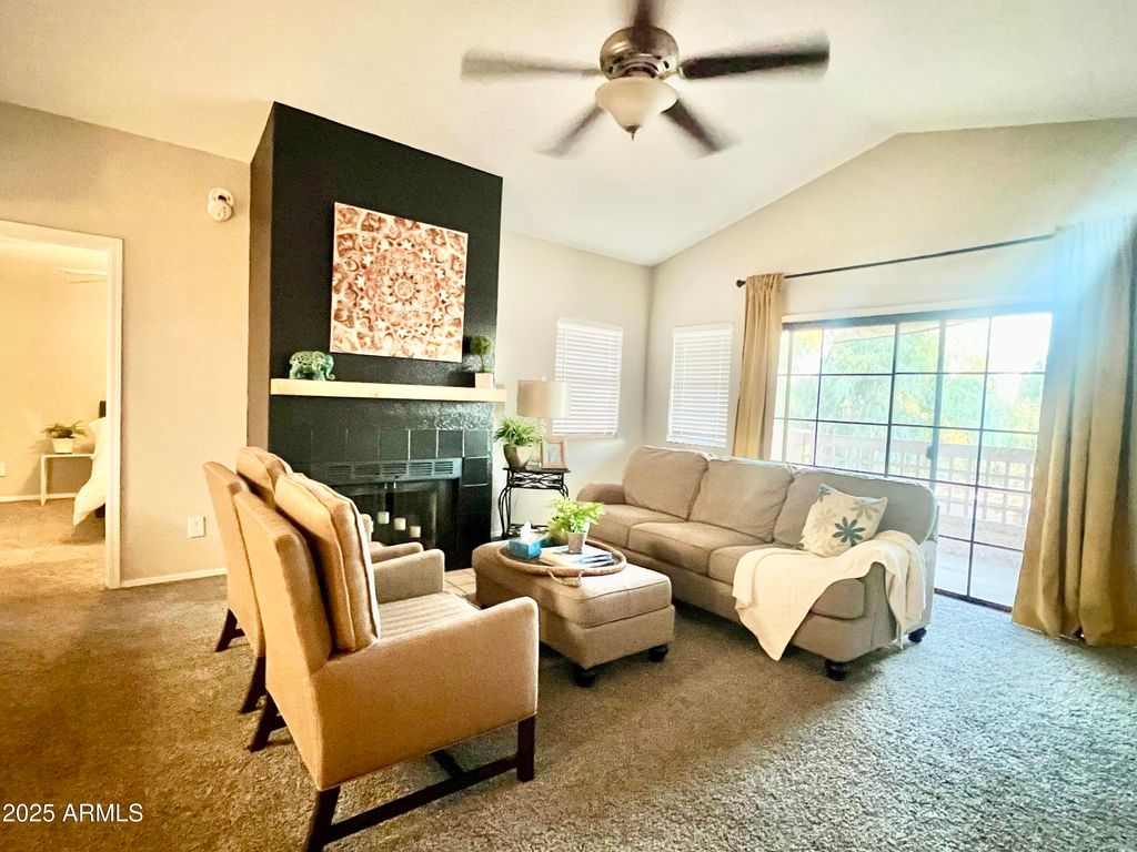 2855 S Extension Road S 220, Mesa, AZ 85210