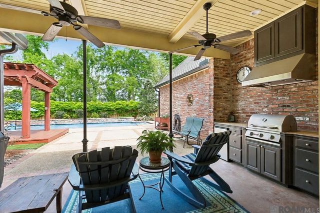 13528 Landmark Dr, Baton Rouge, LA 70810