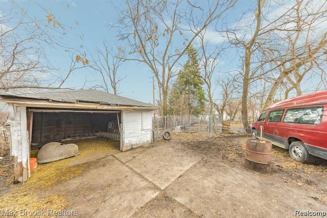 19344 Dwyer Street, Detroit, MI 48234