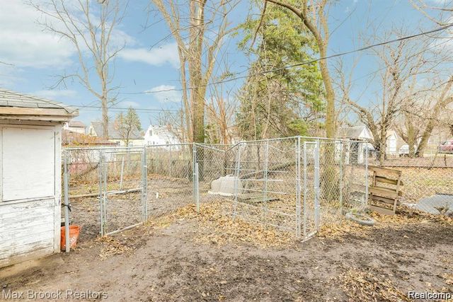 19344 Dwyer Street, Detroit, MI 48234