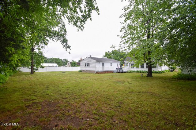 7 William Street, South Glens Falls, NY 12803