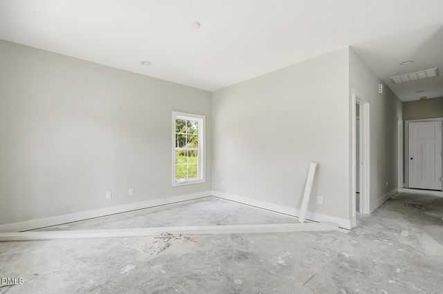 1401 14th Street, Lillington, NC 27546