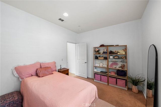 26771 Round Up Street, Winchester, CA 92596