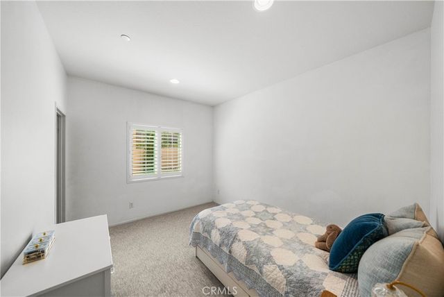 26771 Round Up Street, Winchester, CA 92596