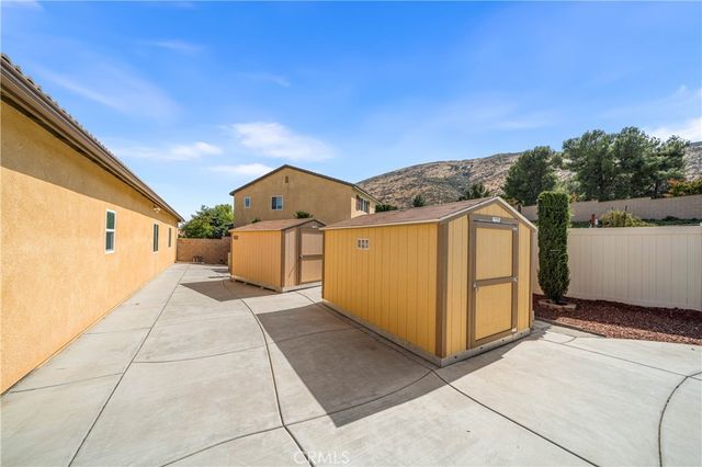 26771 Round Up Street, Winchester, CA 92596