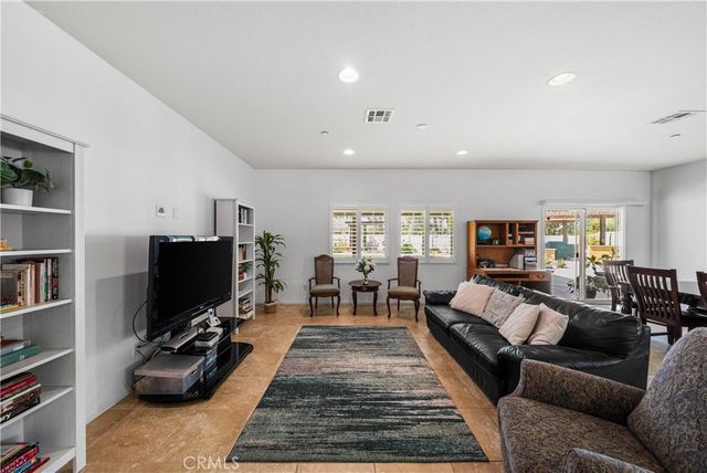26771 Round Up Street, Winchester, CA 92596