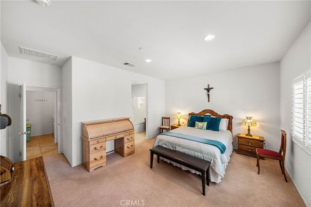 26771 Round Up Street, Winchester, CA 92596