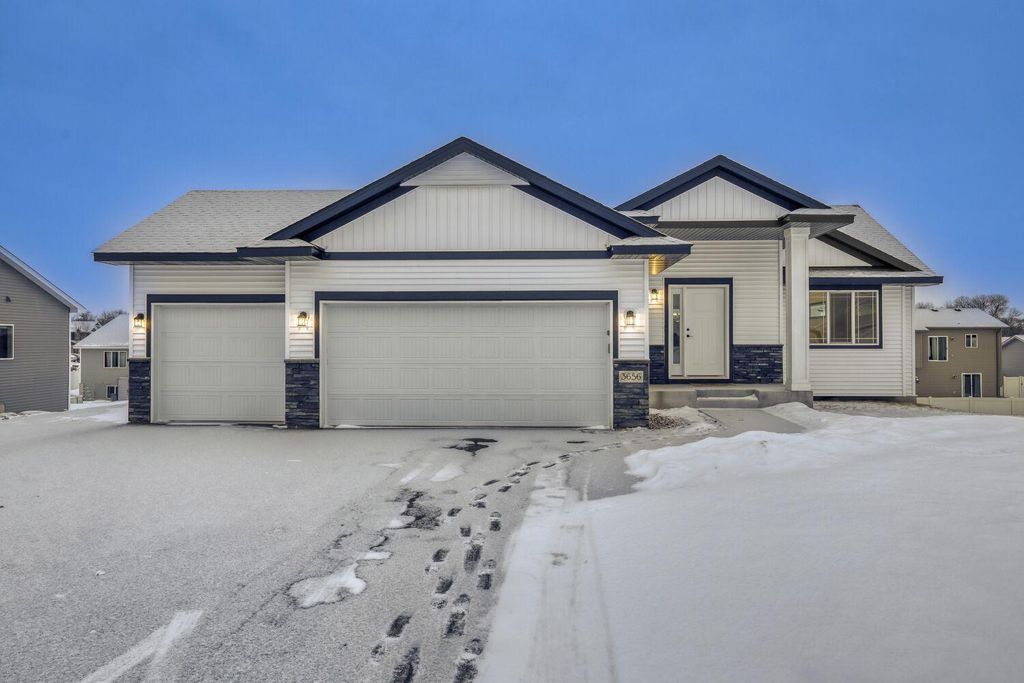 3656 236th Lane NW, Saint Francis, MN 55070