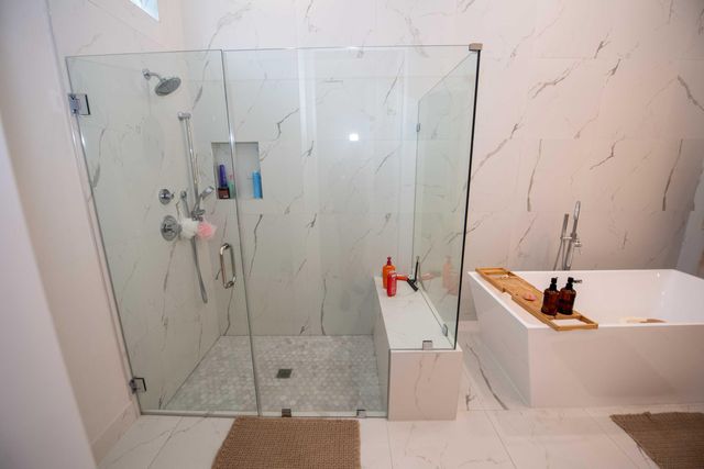 5746 Ashwood Circle W, Hollywood, FL 33312