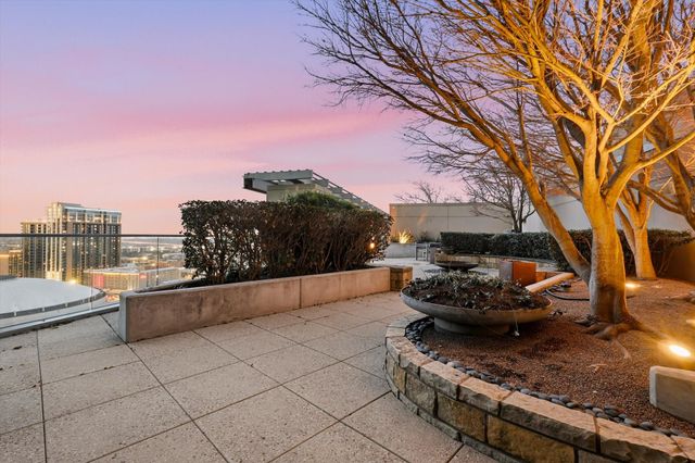 1301 Throckmorton Street 2705, Fort Worth, TX 76102