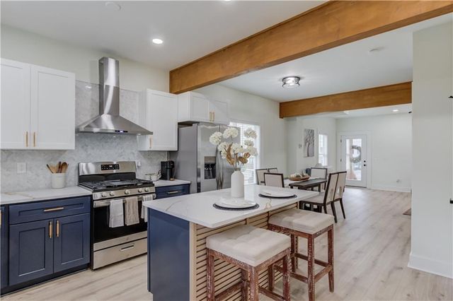 1902 Memorial SE Drive, Atlanta, GA 30317