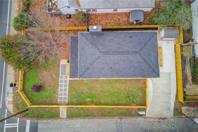 1902 Memorial SE Drive, Atlanta, GA 30317