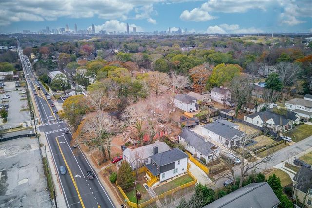 1902 Memorial SE Drive, Atlanta, GA 30317