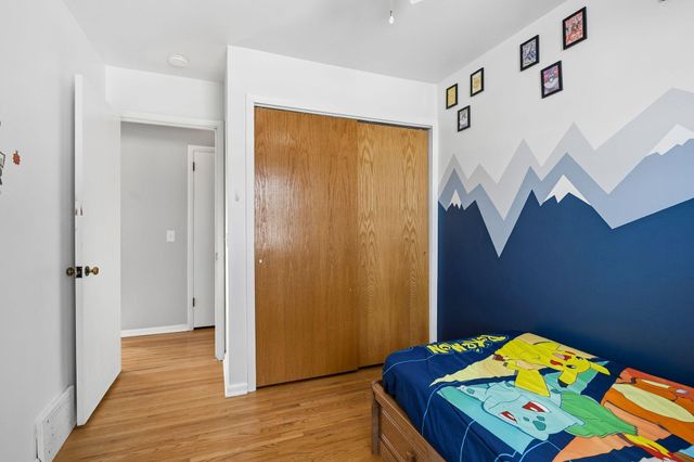 7649 46th Avenue N, New Hope, MN 55428