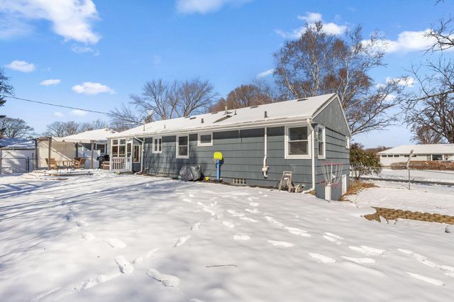 7649 46th Avenue N, New Hope, MN 55428