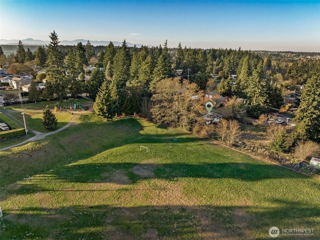 18330 4th Avenue S, Burien, WA 98148