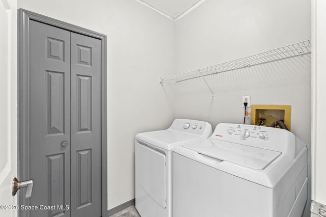 222 Cove Loop Drive, Merritt Island, FL 32953