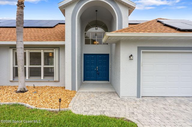 222 Cove Loop Drive, Merritt Island, FL 32953