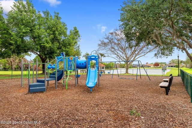 222 Cove Loop Drive, Merritt Island, FL 32953