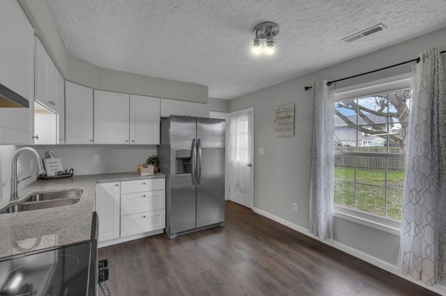 435 Alison Court, Lancaster, OH 43130