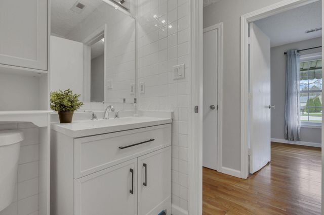 435 Alison Court, Lancaster, OH 43130