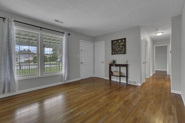 435 Alison Court, Lancaster, OH 43130