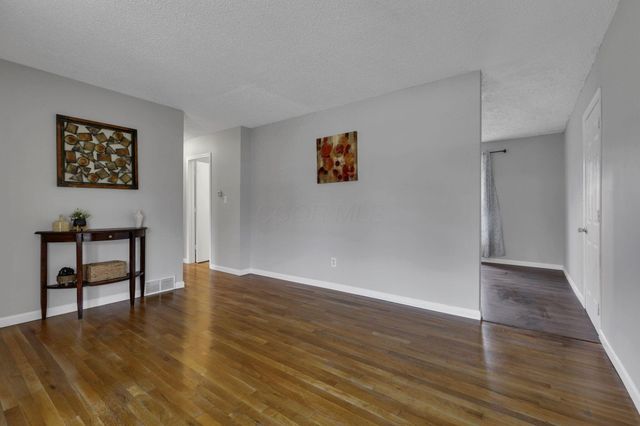 435 Alison Court, Lancaster, OH 43130