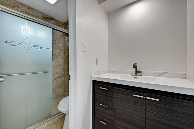 509 Greenway DR, Pflugerville, TX 78660