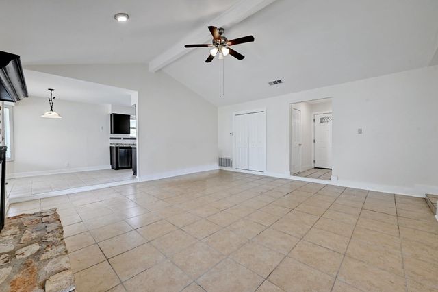 509 Greenway DR, Pflugerville, TX 78660