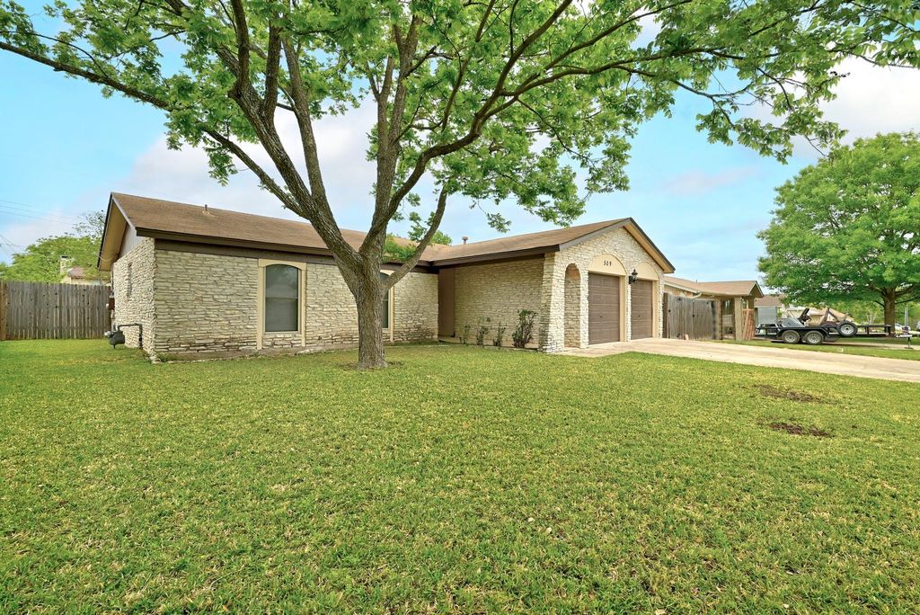 509 Greenway DR, Pflugerville, TX 78660