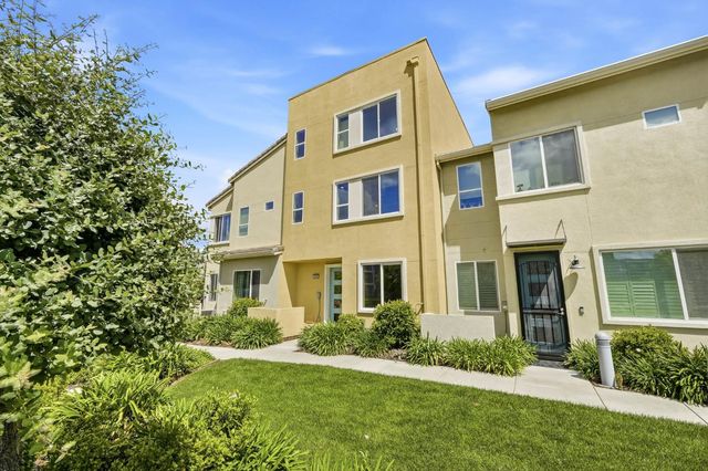 3818 E Commerce Way, Sacramento, CA 95834