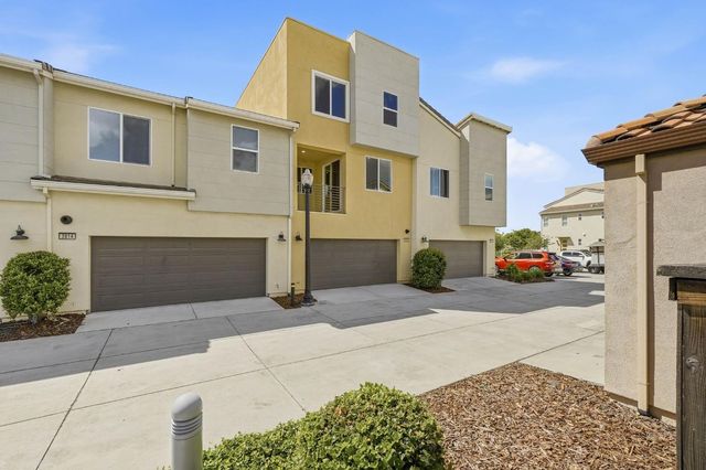 3818 E Commerce Way, Sacramento, CA 95834