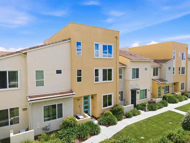 3818 E Commerce Way, Sacramento, CA 95834