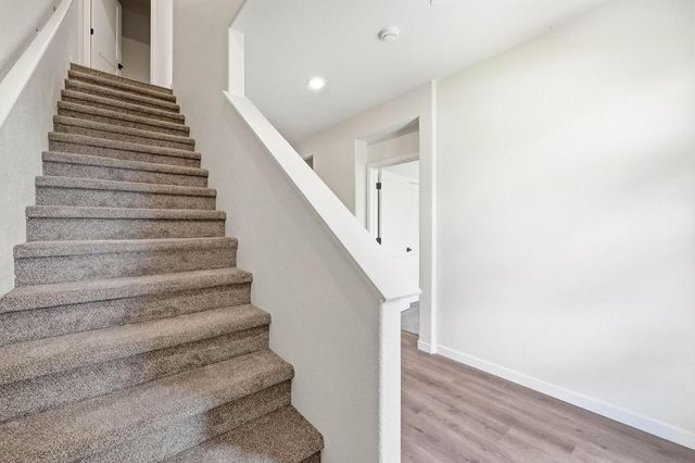 3818 E Commerce Way, Sacramento, CA 95834