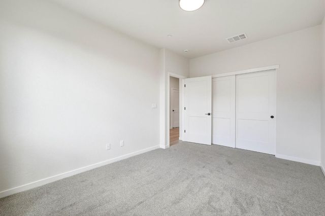 3818 E Commerce Way, Sacramento, CA 95834