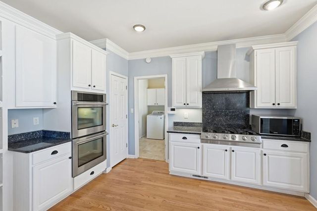 6390 Whitestone Place, Johns Creek, GA 30097