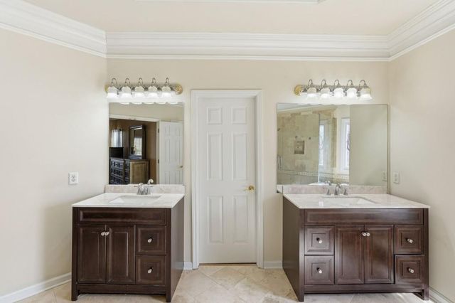 6390 Whitestone Place, Johns Creek, GA 30097